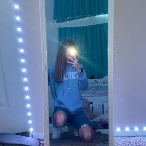 Meet your Posher, Riley